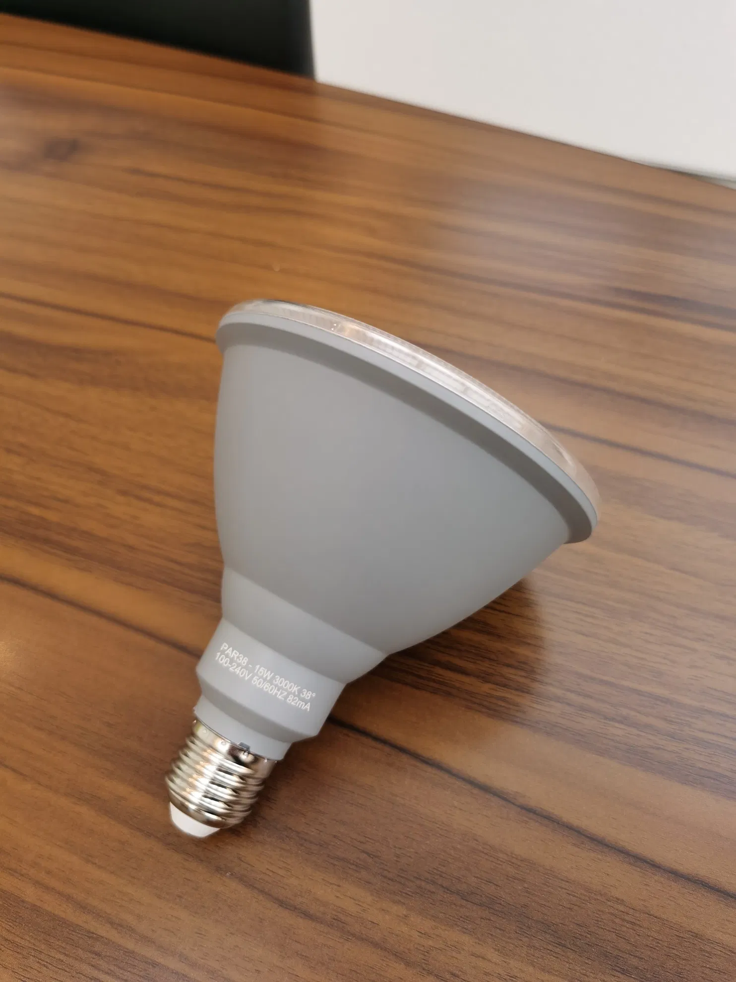 CE/RoHS LED PAR38 Spot Light 15W E27 IP65 Waterproof Bulb