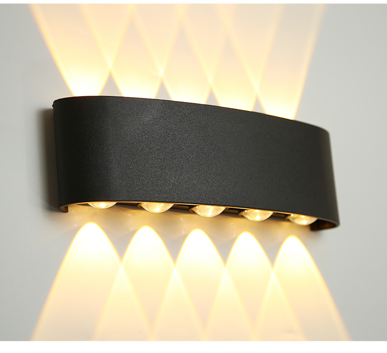 Wall Light Showcase 7