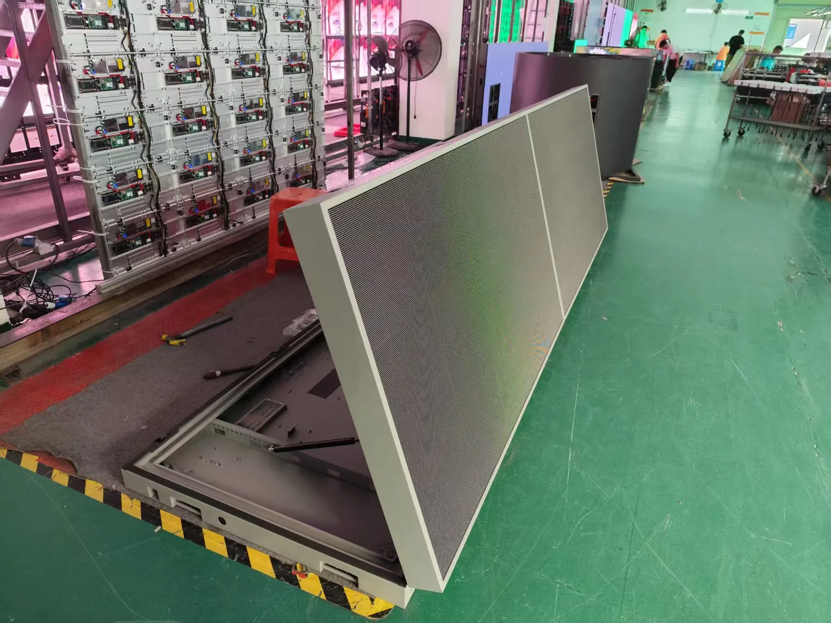 IP65 Waterproof Outdoor Vehicle Mounted Advertising Front Open Mobile Portable P3 P4 P5 P6 P8 P10 LED Display Screen