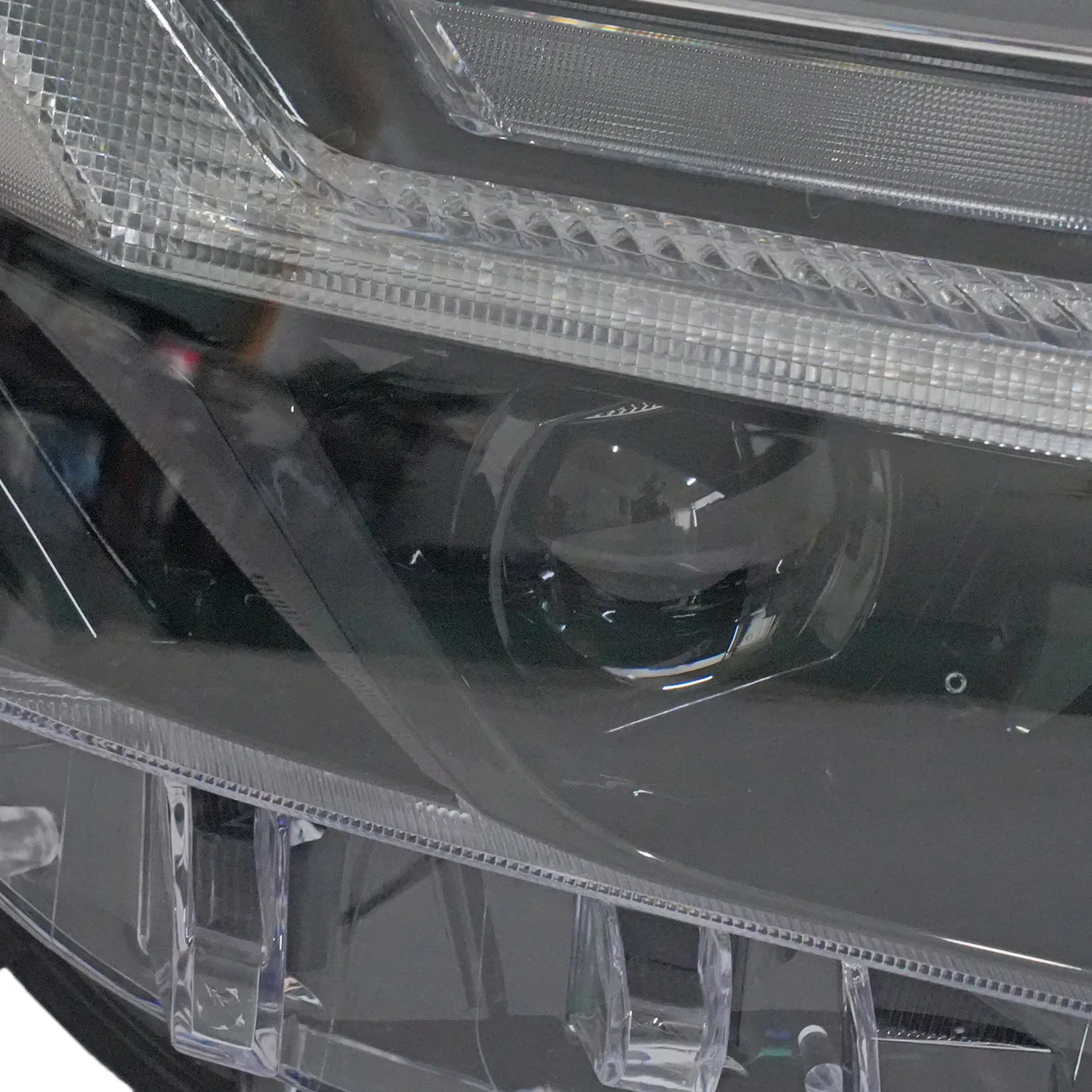 Energy-Efficient High-Performance Toyota Factory Wholesale RAV4 2022 Head Lamp USA