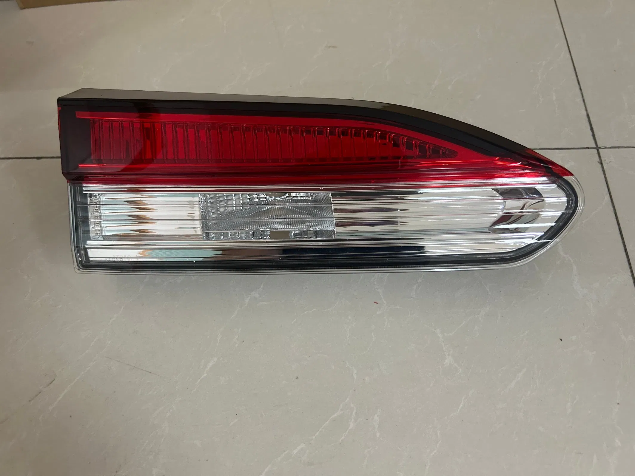 Wholesale Ultra Bright Energy Efficient Energy-Saving Car Accessories LED Auto Car Tail Rear Light for Toyota Cross 2021 Back Lamp Le