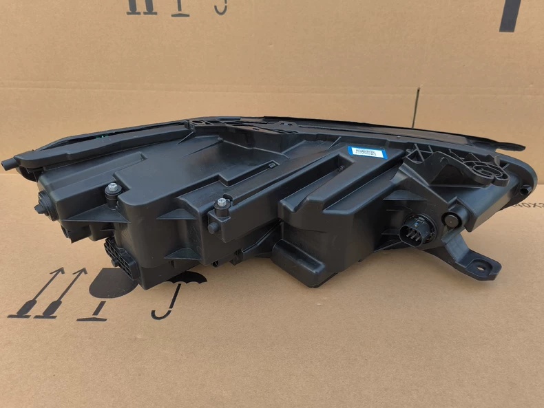 Original BYD Qin Plus LED Headlight Assembly | Left/Right Headlamp for 2021-2026 DM-i/EV OE HA2HE-4121010-D1/HA2HE-4121020-D1
