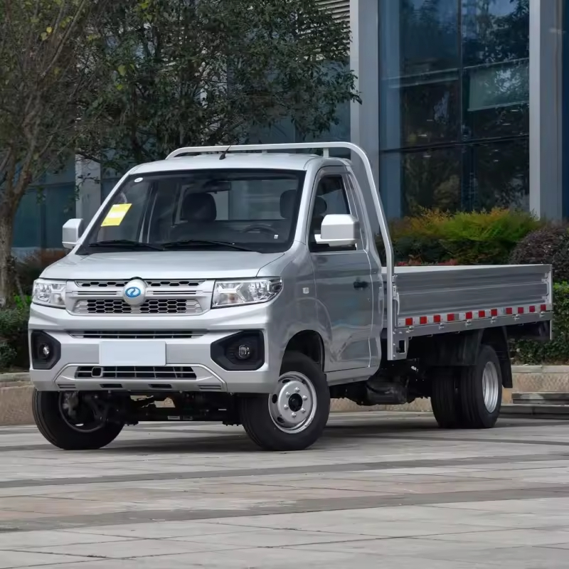 New Energy 246km Range 56.67kWh Pure Electric Ruichi ED71 Refrigerated Transportation Light Van Truck for Commercial