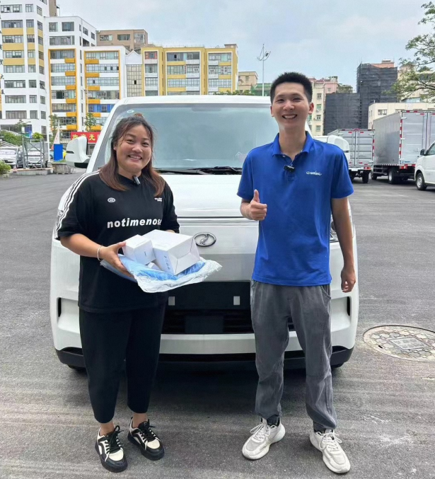 Customer Photo 3