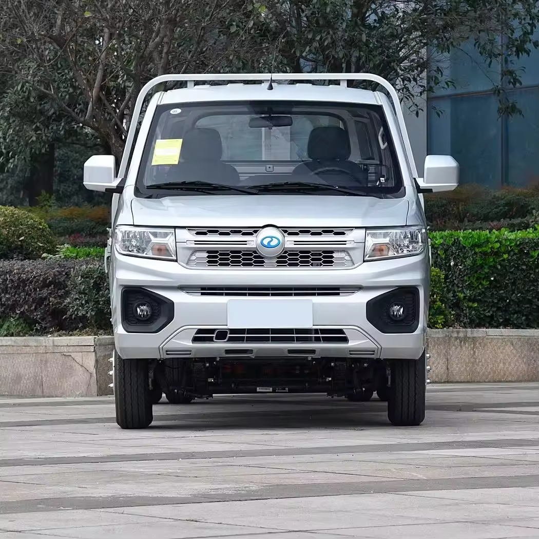 New Energy 246km Range 56.67kWh Pure Electric Ruichi ED71 Refrigerated Transportation Light Van Truck for Commercial