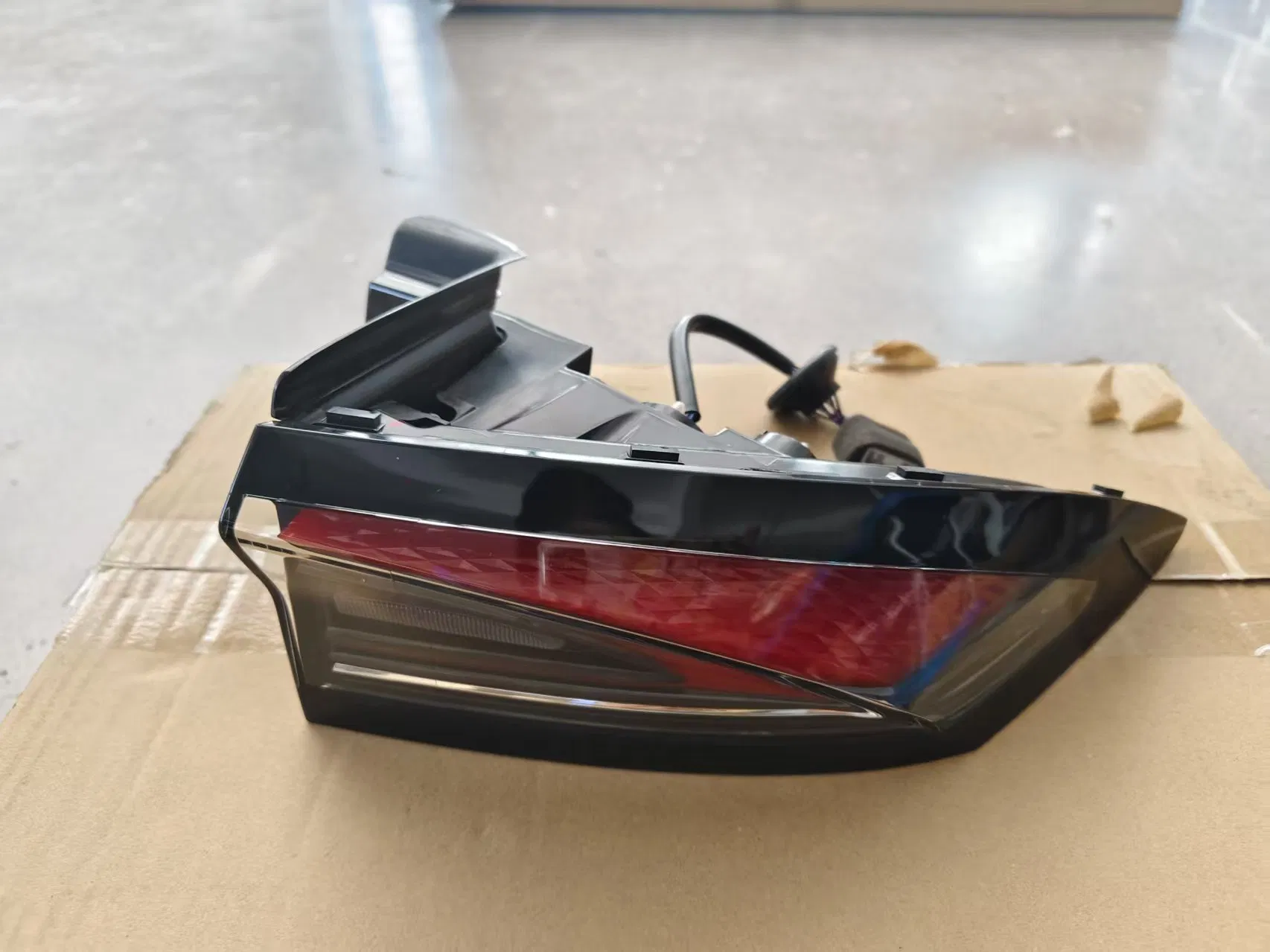 Car Accessory Right Taillight Assembly E230 Air EV 24331835