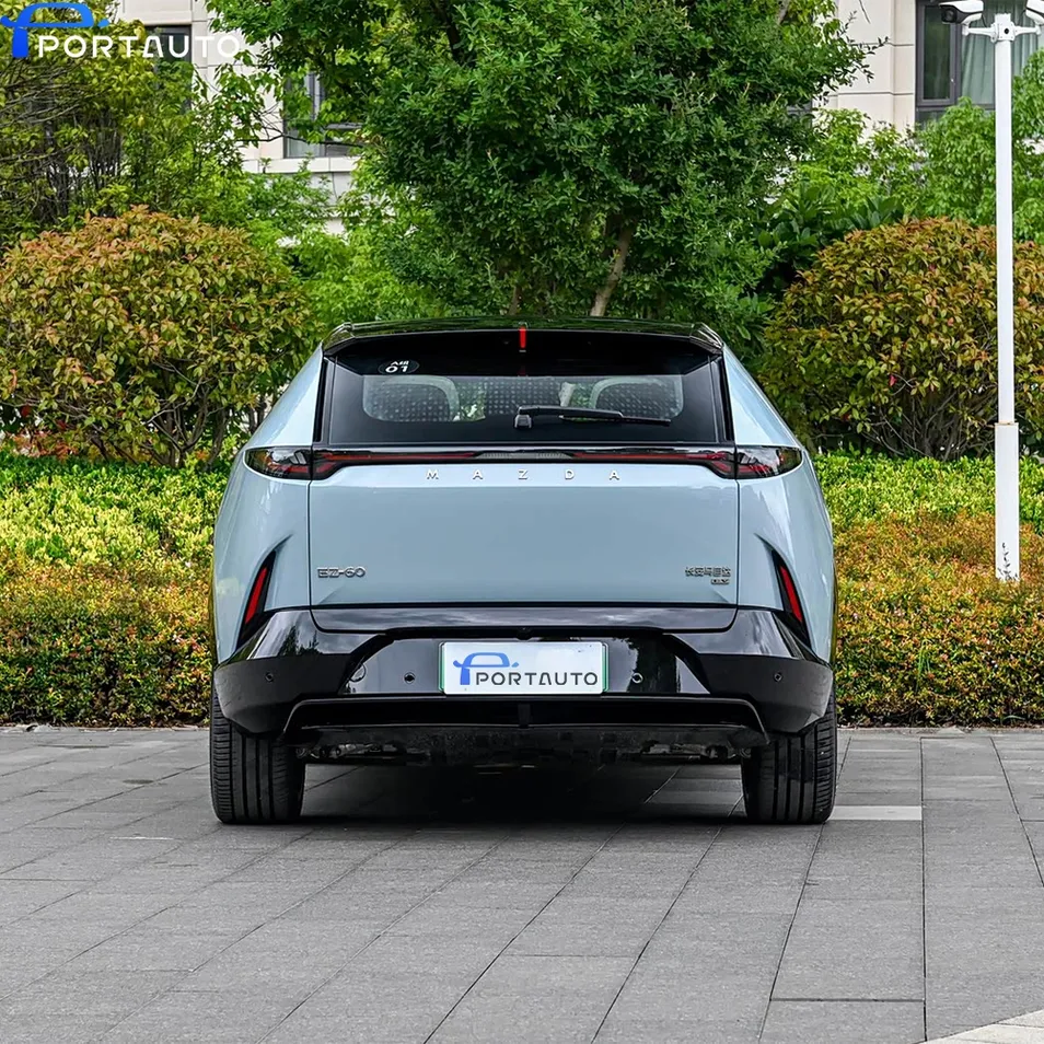 Mazda Ez-60 Detail Image 4