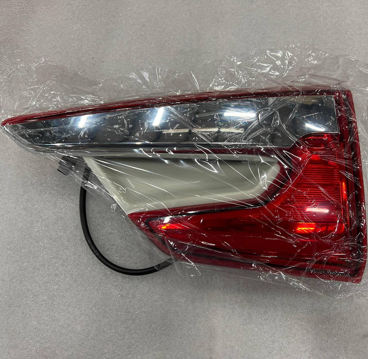 Wholesale Price BYD YUAN EV OEM LED Tail Lights New Condition Clear Red Lens Rear Lamp Models SC-4133010B SC-4133020B 12V/24V