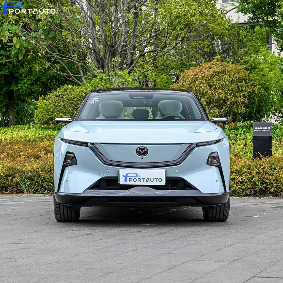 Mazda Ez-60 Detail Image 2