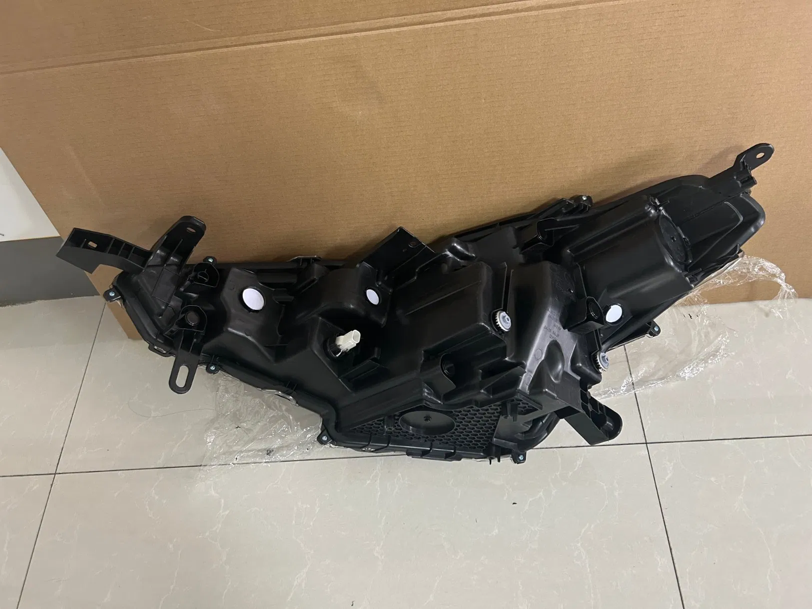 Wholesale Energy Efficient Car Accessories Long-Life Universal Auto Body Part LED Car Head Lamp for Toyota Cross 2021 Head Lamp Le