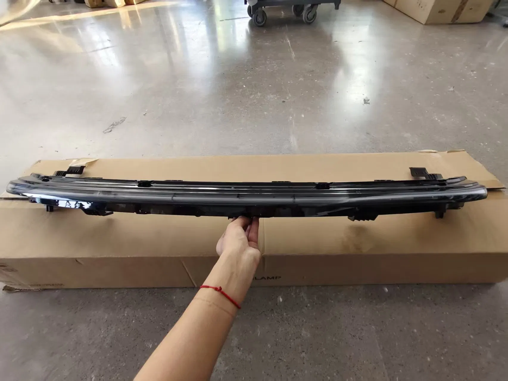 Car Accessory Right Headlamp Assembly E230 Air EV 24331827