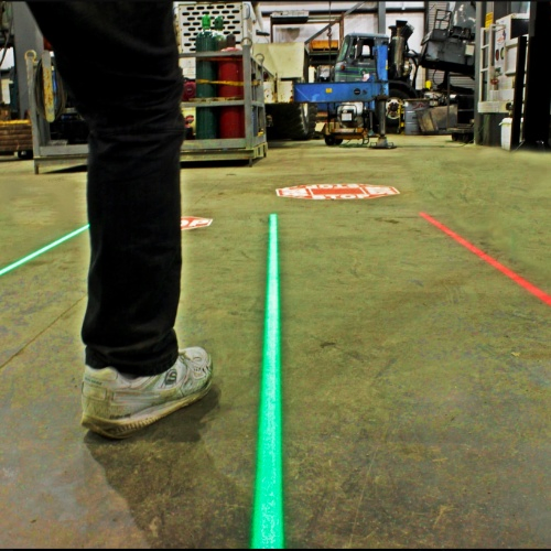 High-Intensity IP65 Waterproof Laser Line Light Red Blue Green 25m Range for for Shipyard Gantry Cranes