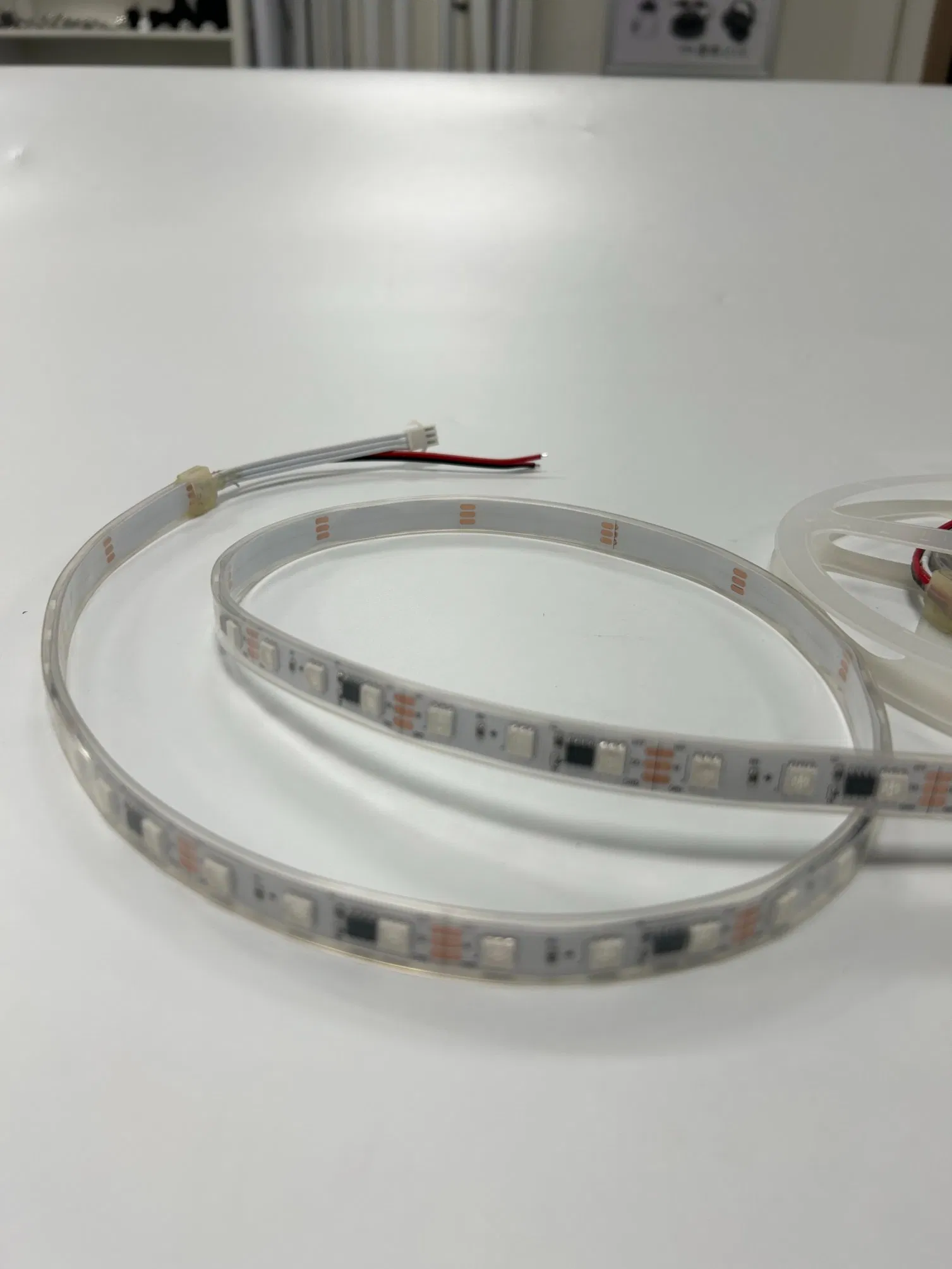 IP20 Flexible and Easy to Build Adjustable Colorful Smart Indoor LED Strip Light for Decor, Mood Lighting &amp; Sign Custom