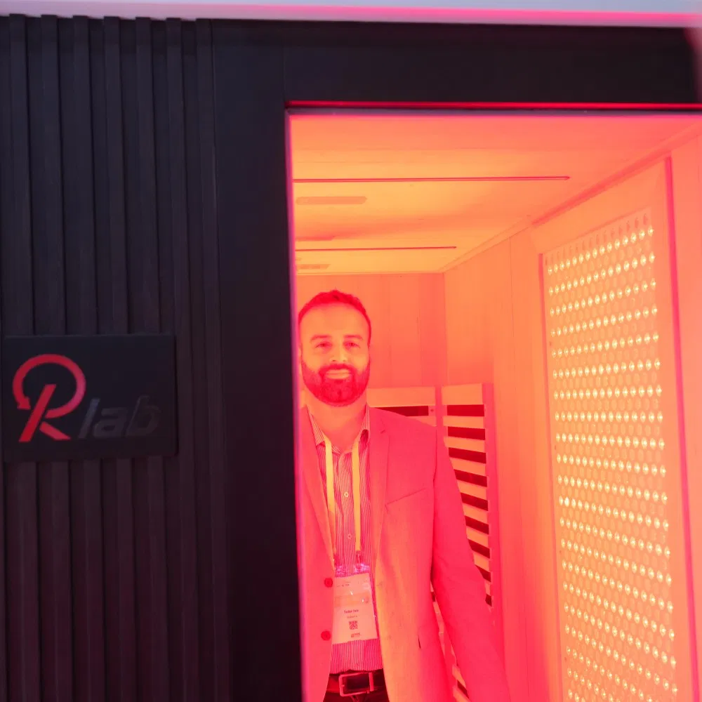 Multi Wavelength 660nm 850nm Red Light Therapy Bed Full Body Wellness Red Light Photobiomodulation Chamber