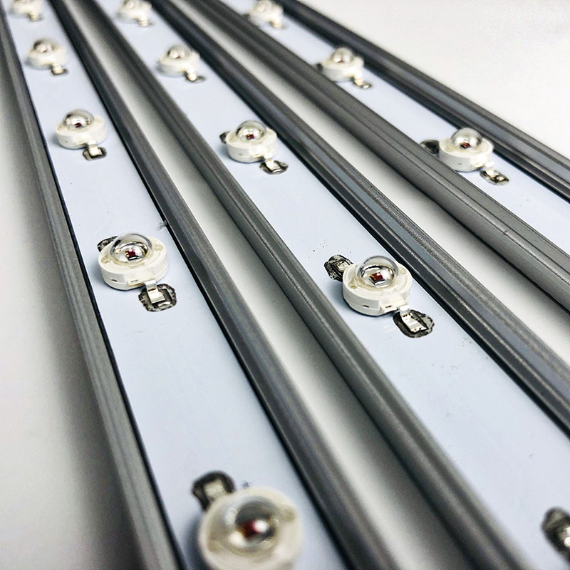 Suyzeko Multi Wavelength 635nm 650nm 810nm 940nm Infrared Red LED Light Therapy Bed for Health and Beauty Care