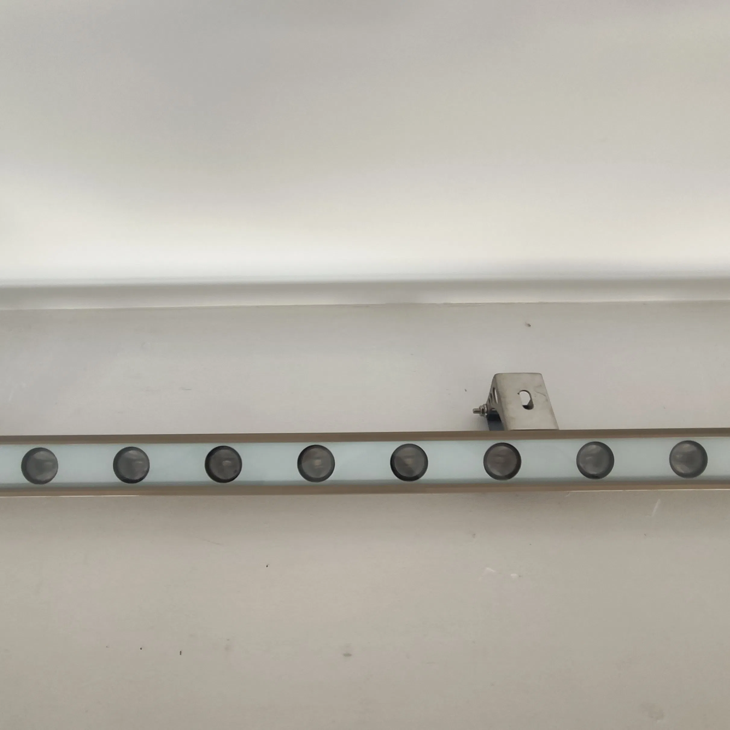 Energy Efficient LED Linear Lighting for Stylish Retail Environments