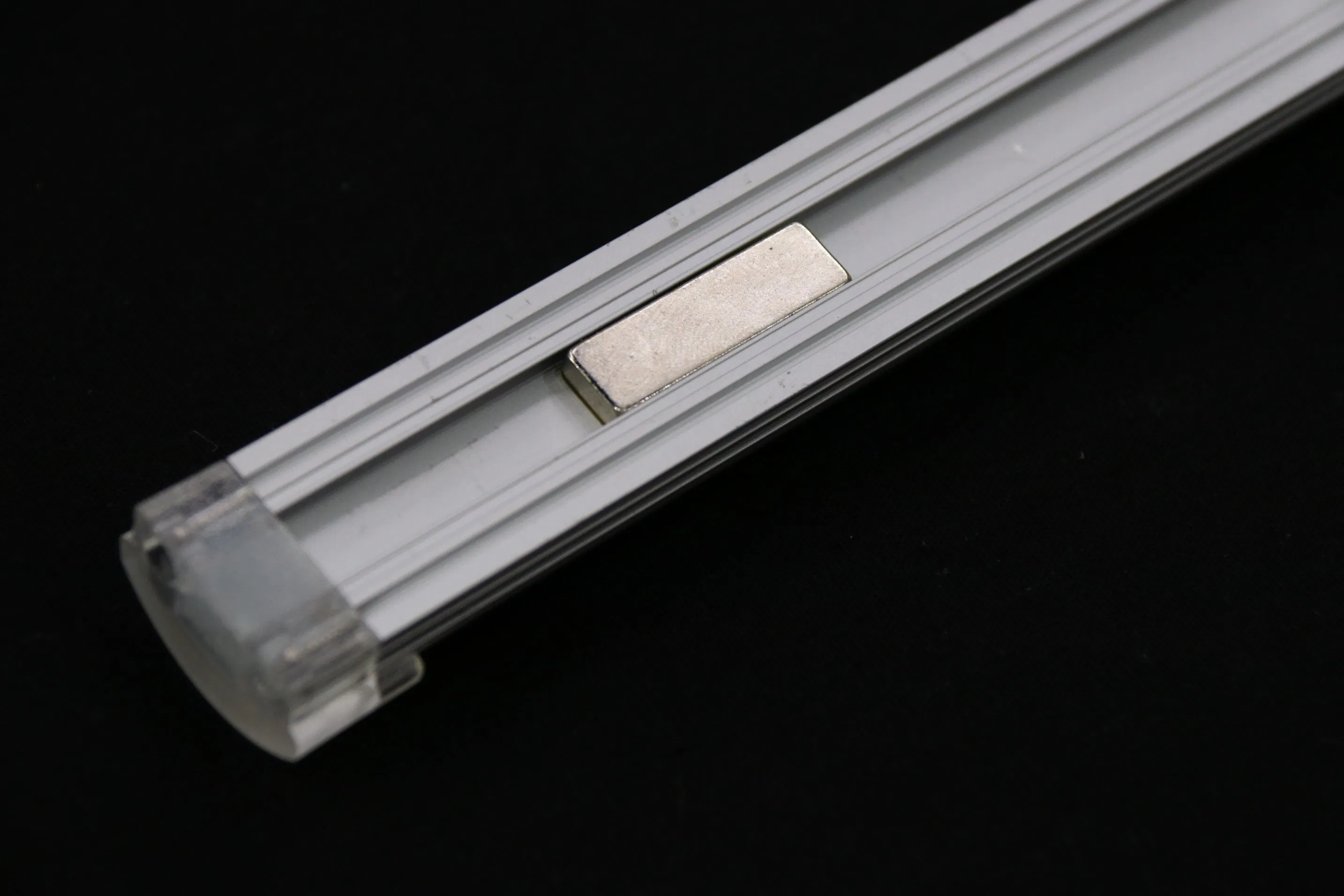 Retail LED Shelf Lighting for Indoor Shop Shelf Display Classic Type