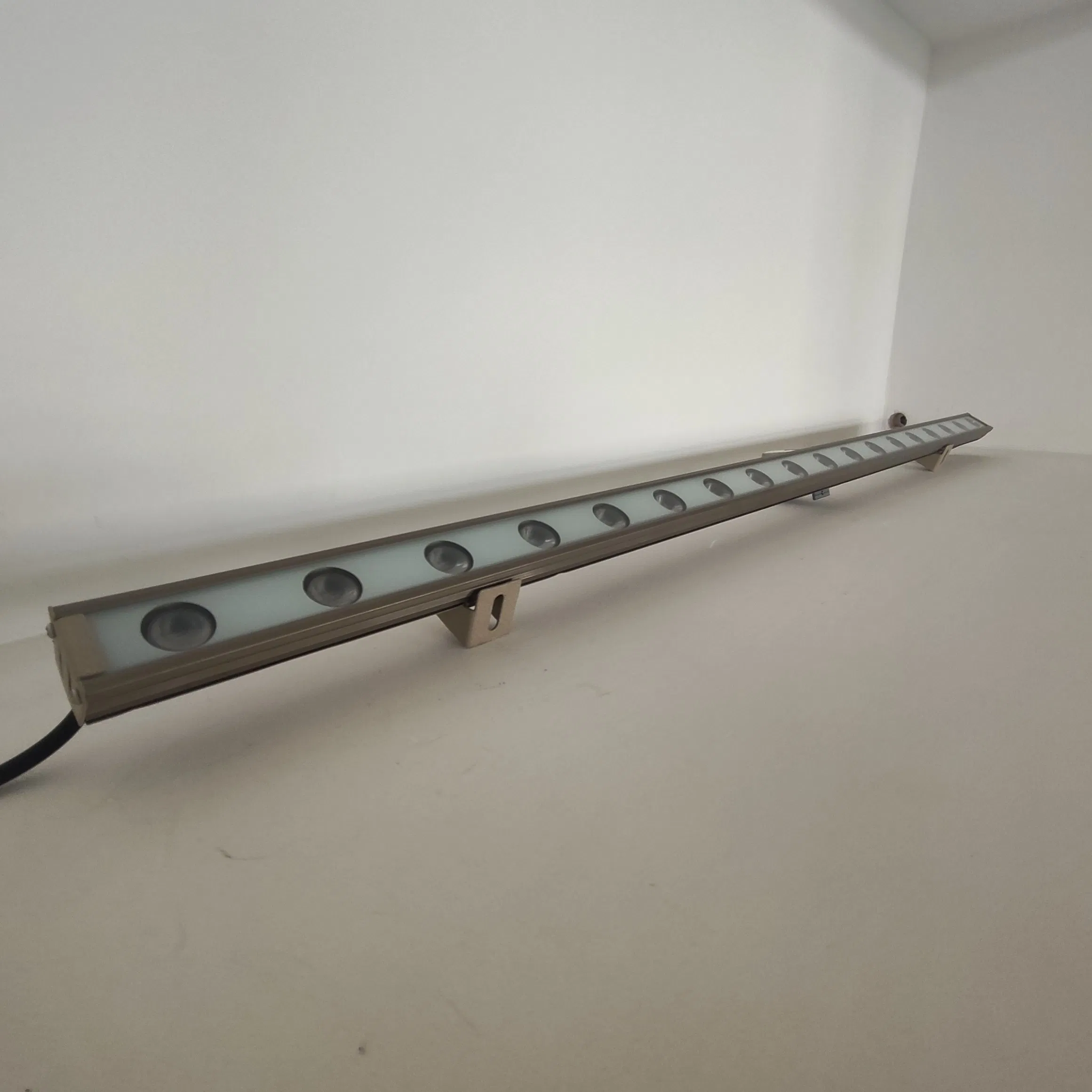 Energy Efficient LED Linear Lighting for Stylish Retail Environments