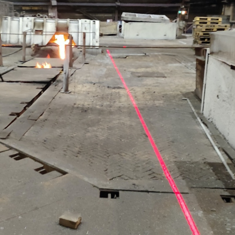 High-Intensity IP65 Waterproof Laser Line Light Red Blue Green 25m Range for for Shipyard Gantry Cranes