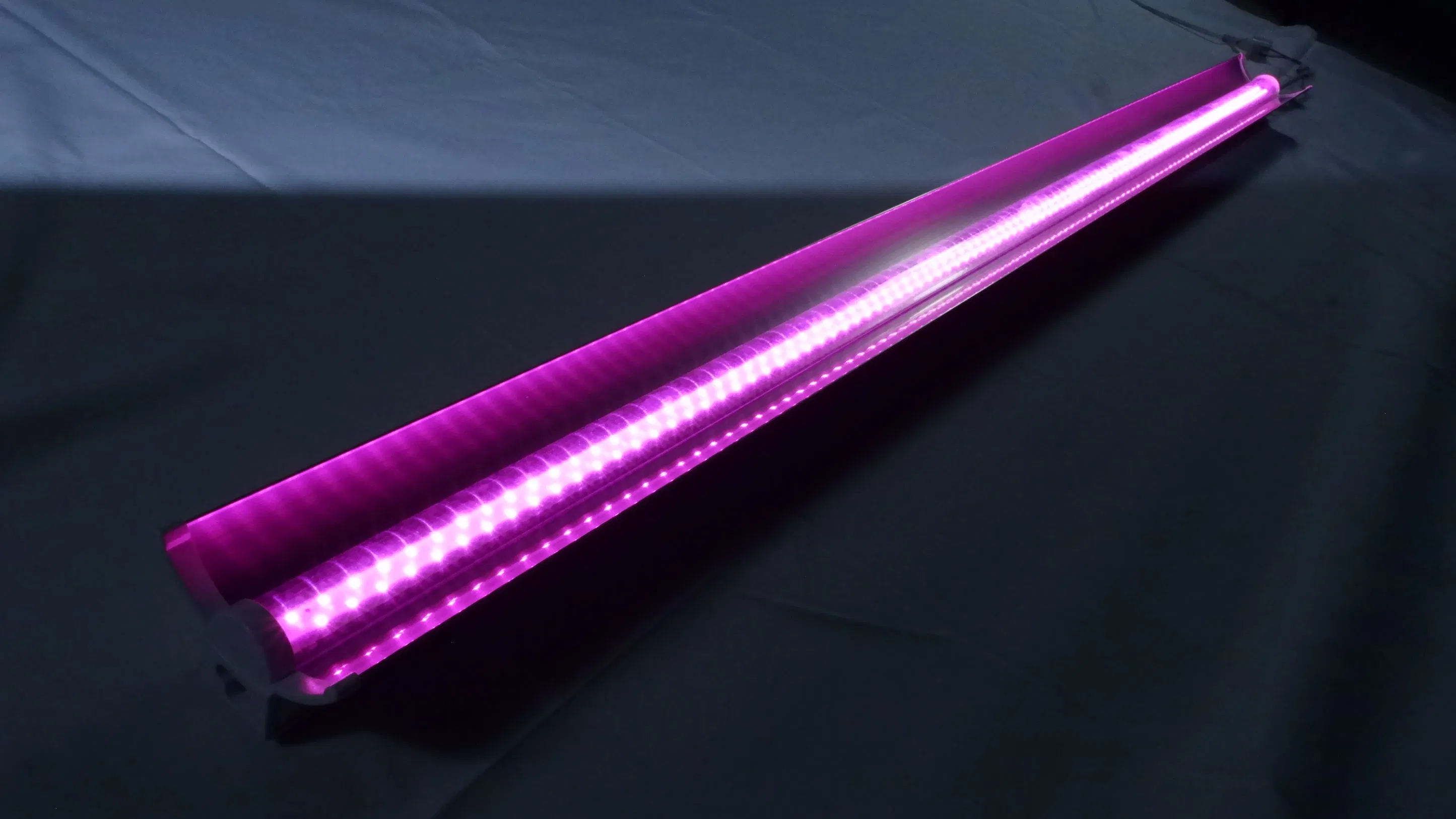 2023 Best Commercial Horticulture Grow Light LED Grow Light Vertical Farming Light Full Spectrum 10W Hydroponic Greenhouse