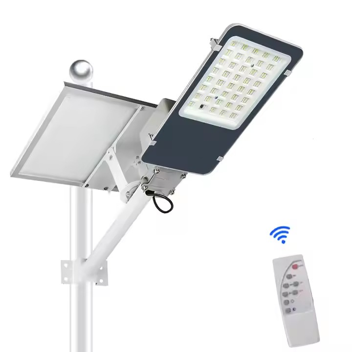 Outdoor LED Flood Lights Sensor Lamp with Remote Control High Brightness Dusk to Dawn Security IP65 70W Solar Street Light