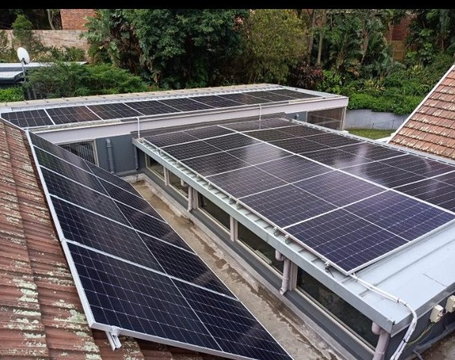 Lithium Battery Hybrid Panel Lighting Home off-Grid Solar PV System with CE Factory