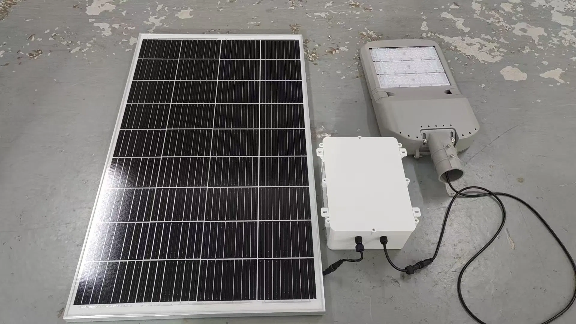 Split Type Light-Emitting Diode Aluminum 100W Integrated Solar Street Lamp