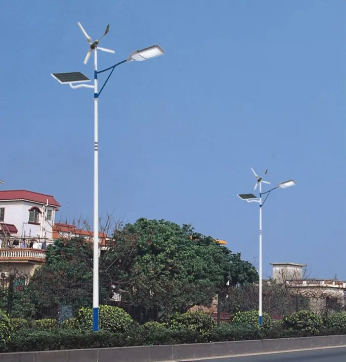 6m Pole Outdoor Solar Wind LED Light 100W Wind Solar Hybrid Power Vertical Axis Spiral Street Lights