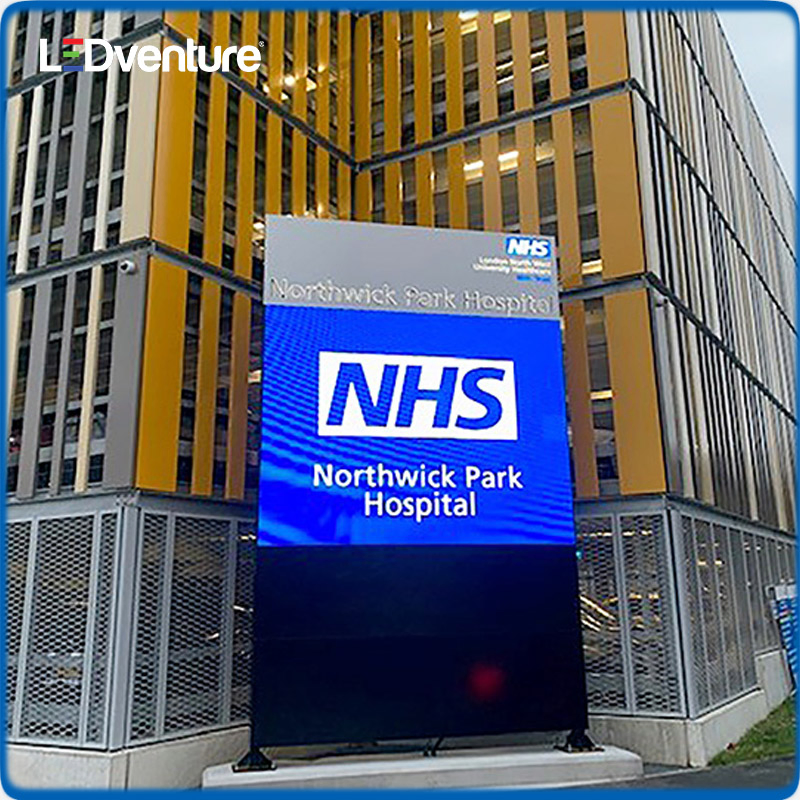 P2.976 3D Outdoor Advertising LED Digital Screen Billboard for Building Electronic Solar