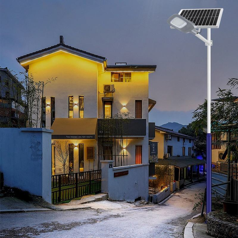Aluminum RoHS CE 5000 Lumens High Efficiency Lithium Battery All in Two 80 Watt 120 Watt Solar Antique Street Light