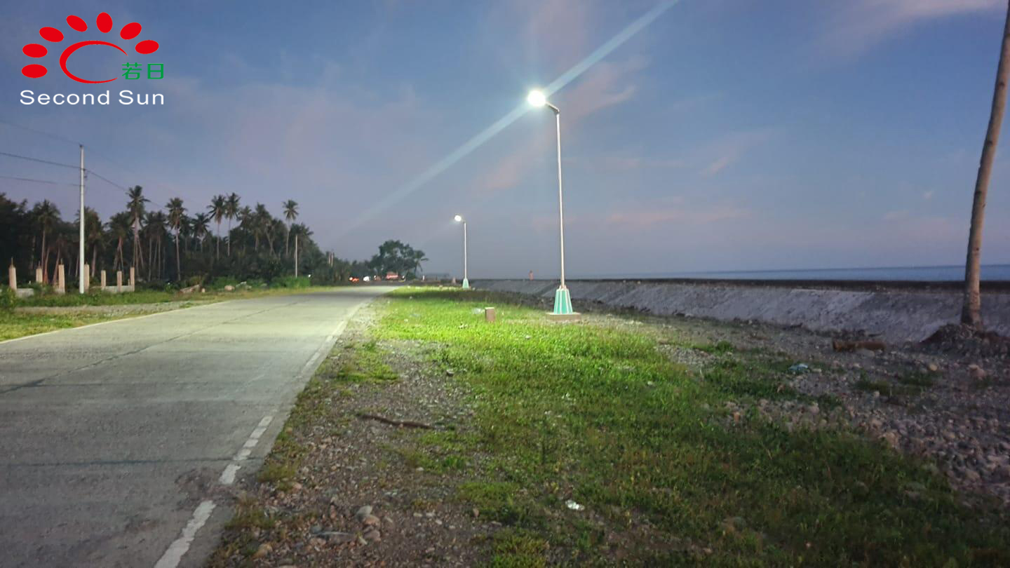 Auto Self Cleaning 80W 12M Pole Sale Outdoor LED All in One Solar Street Light