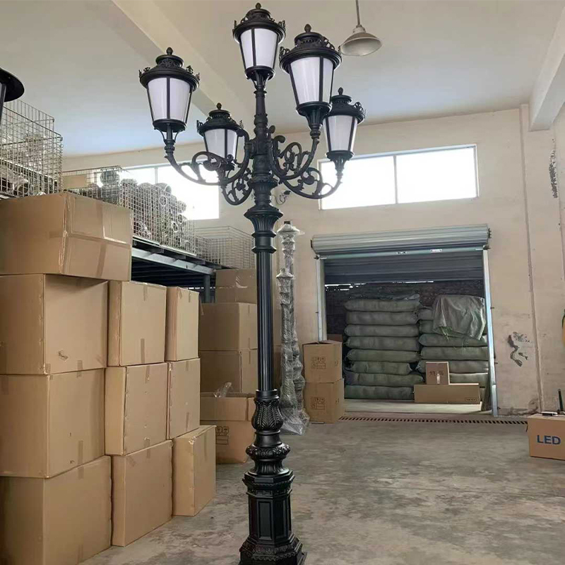3m 4m Aluminum LED IP65 AC Waterproof Street Garden Lights With Light Sensor &amp; 360 Beam
