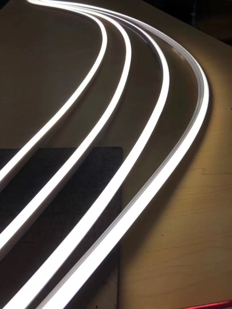 6*12mm/8*13mm Customizable Silicone LED Neon Light Strips IP67 Rating CE ROHS Used For Sports Stadiums