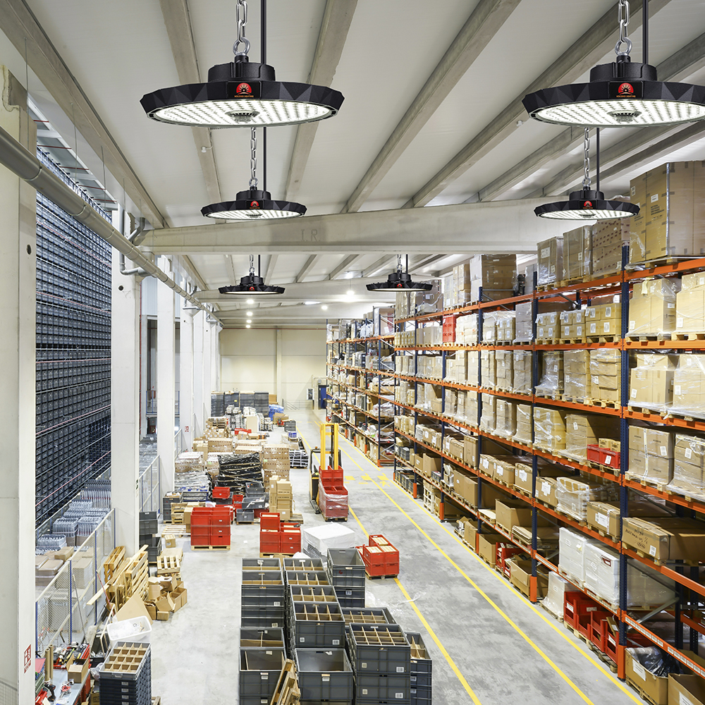Adjustable 20,000 Lumen 75-260W IP65 Rated Aluminum High Bay Light with Motion Sensor and LED Source