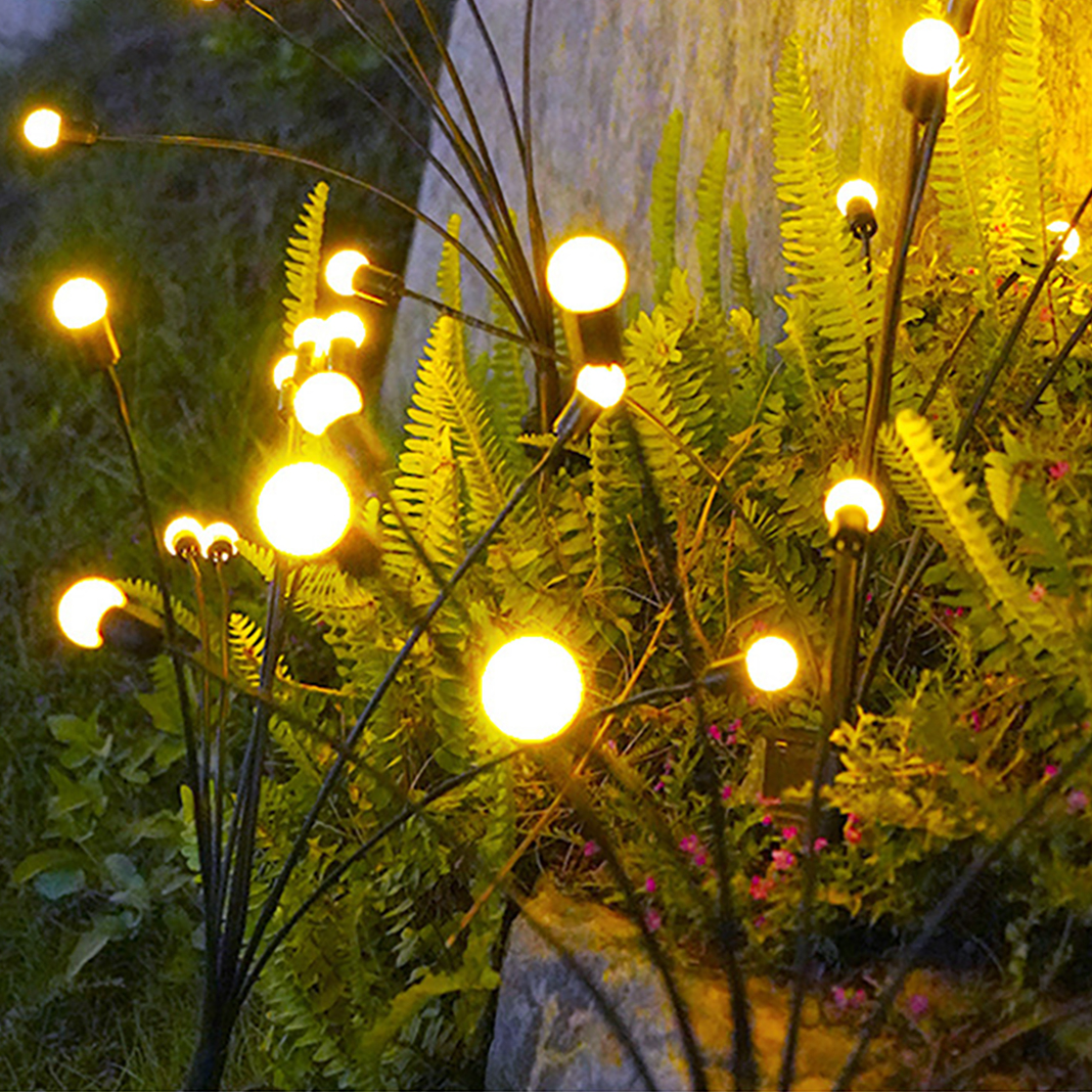 IP65 Waterproof Outdoor LED Firefly Lamp Solar &amp; Wind-Powered Garden Light Durable Plastic Christmas Decorations