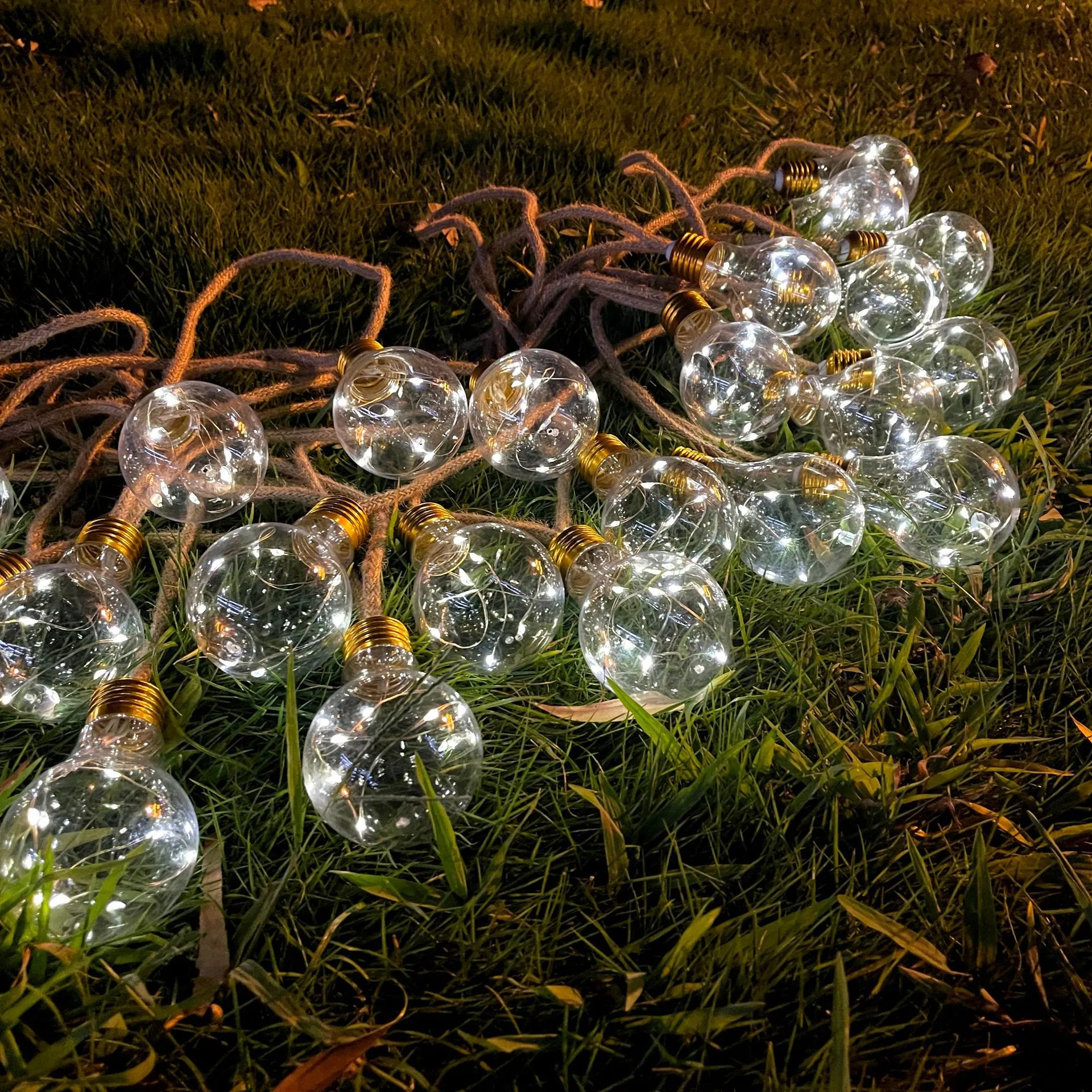 Halloween Decorative Skull Lighting with Solar-Powered LED Technology