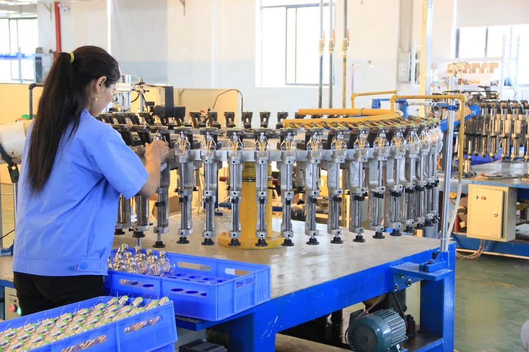 Automatic Head Loading Machine