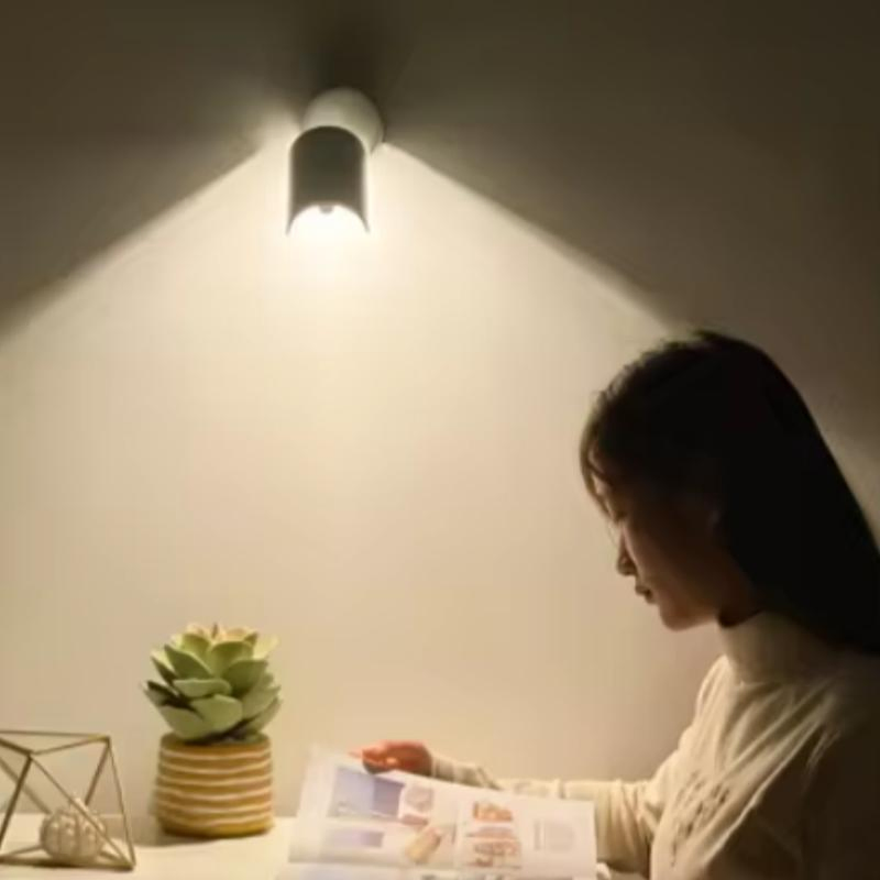 Stylish Modern LED Wall Sconce for Contemporary Home Decor