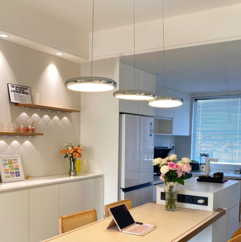 Vintage-Inspired Chic Ceiling Pendant Lighting for Dining Rooms