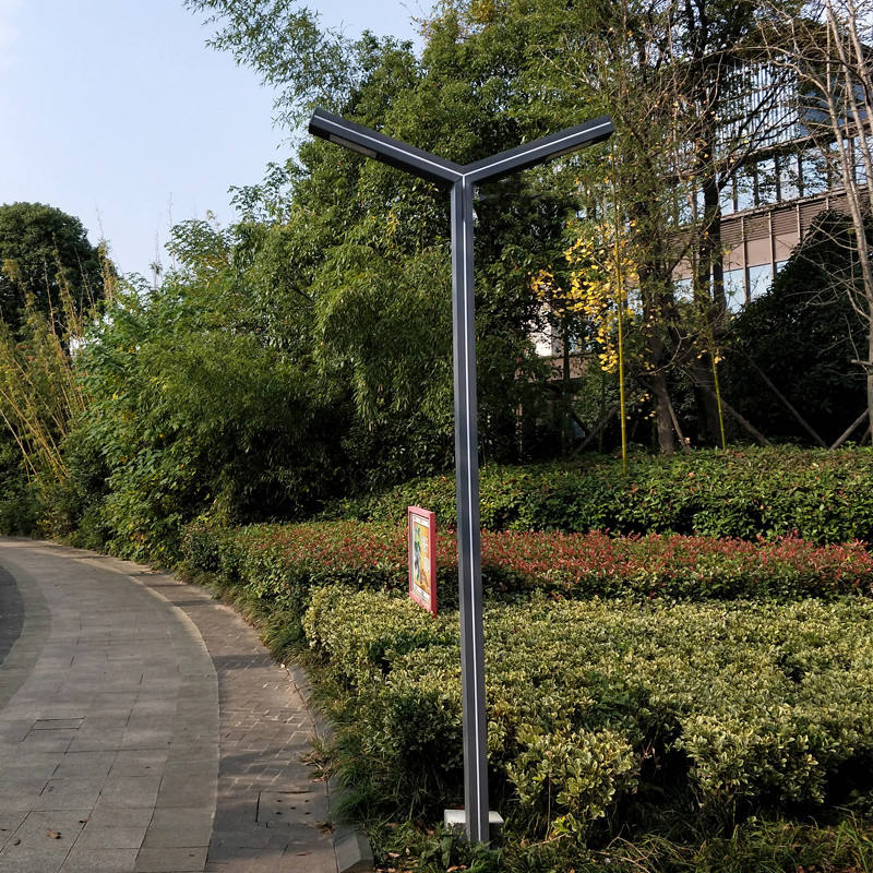 Modern Smart LED Garden Pole Lamp Aluminum Outdoor Light with IP65 Rating AC Power Supply for Landscape