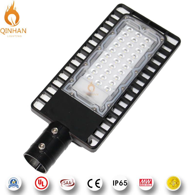 Waterproof IP65 20W Bargain Price LED Street Light Fixture for Outdoor Square Garden Yard Sidewalk Road Lighting with Photecell