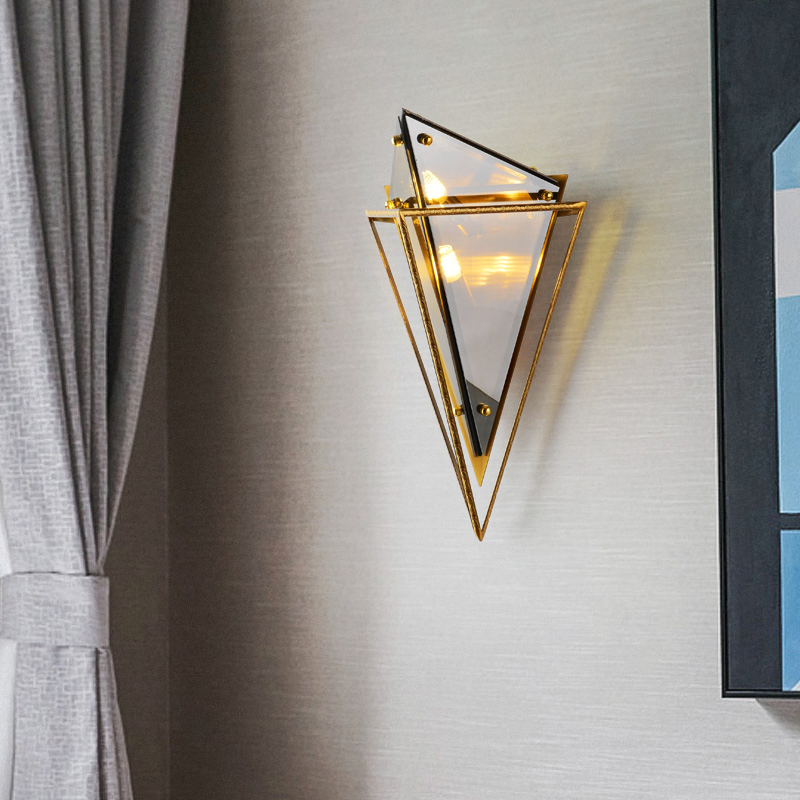 Geometric Wall Lamp Postmodern LED Corridor Aisle Creative Design Triangle Wall Sconce (WH-OR-195)