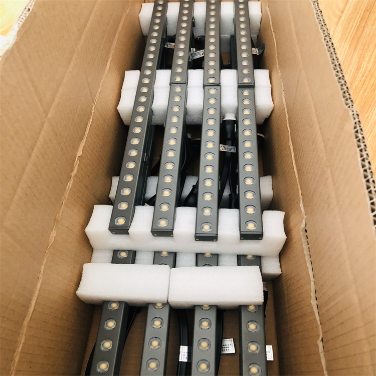 Architectural/Facade Lighting IP68 Pixel 24V RGBW LED Wall Washer Light Project Lighting