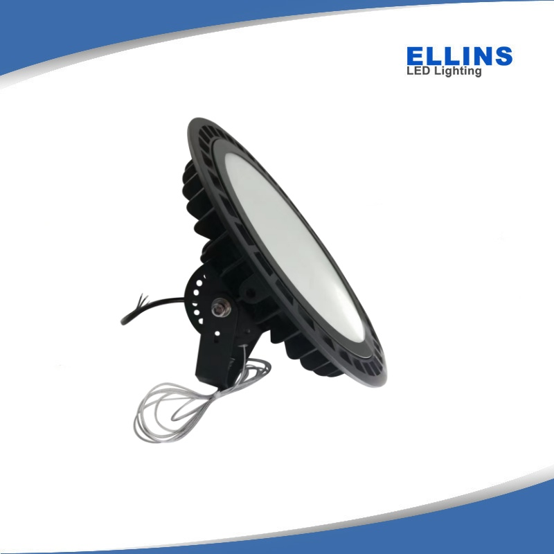 Commercial LED UFO Highbay Light 80W 100W Energy Efficient Lighting for Warehouse Garage