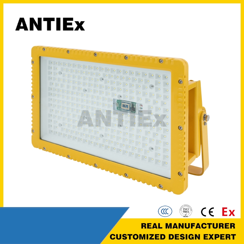 Explosion Proof LED Floodlights Are Suitable for Illuminating The Cargo Yards and Warehouses of Oil and Gas Terminals