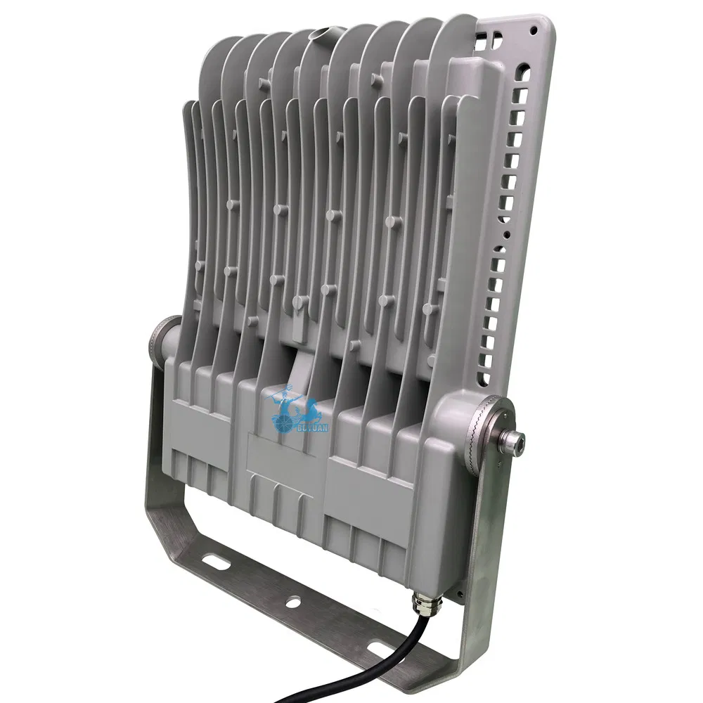 LED Floodlight 100W, 200W &amp; 300W for Ports and Vessel Decks, Marine-Grade Stainless Steel Housing, IP68 Waterproof, Ideal for Coastal and Offshore Lighting
