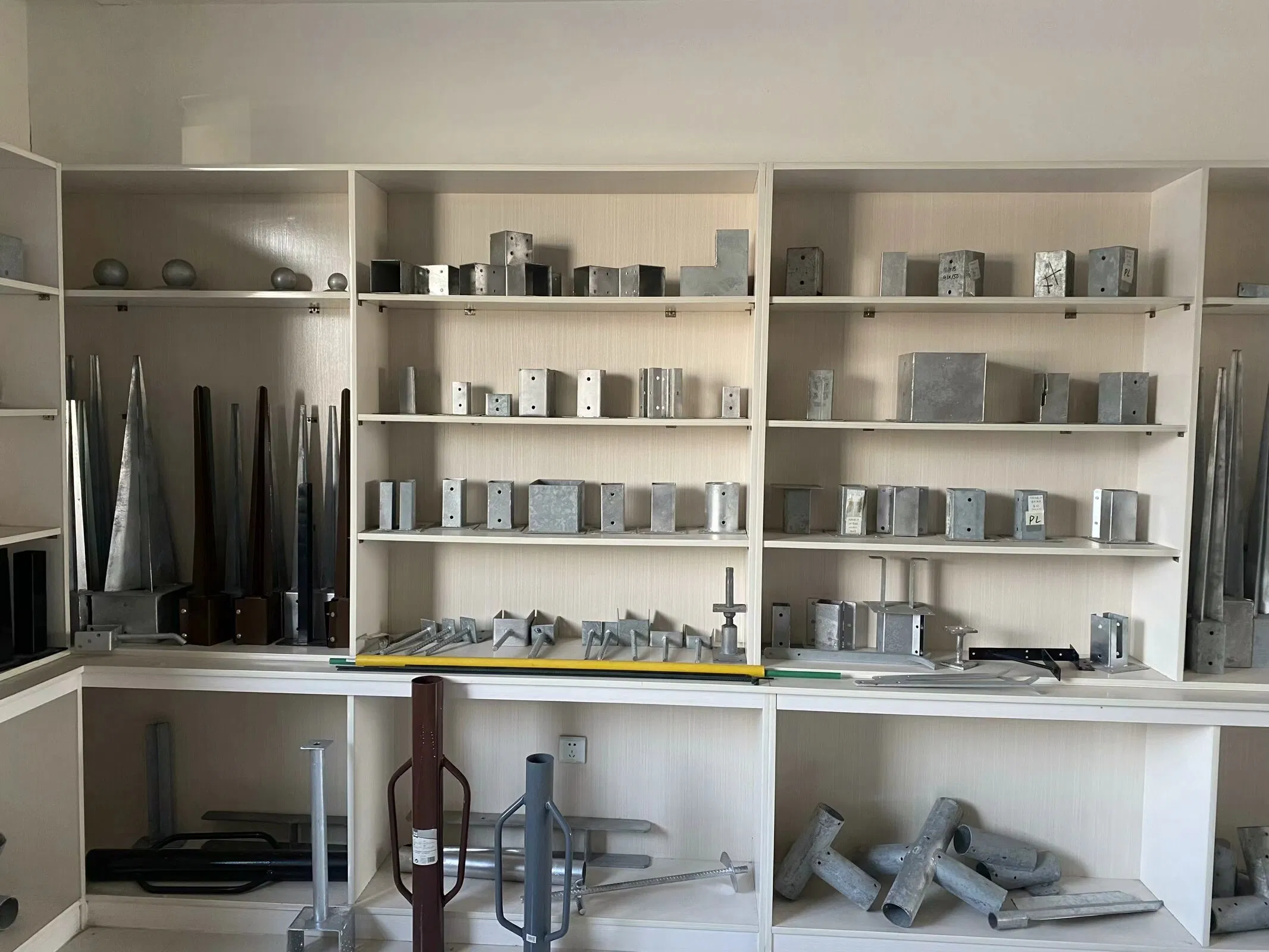 Wooden Square Column Fence Base Foot Recessed Collar Post Anchor