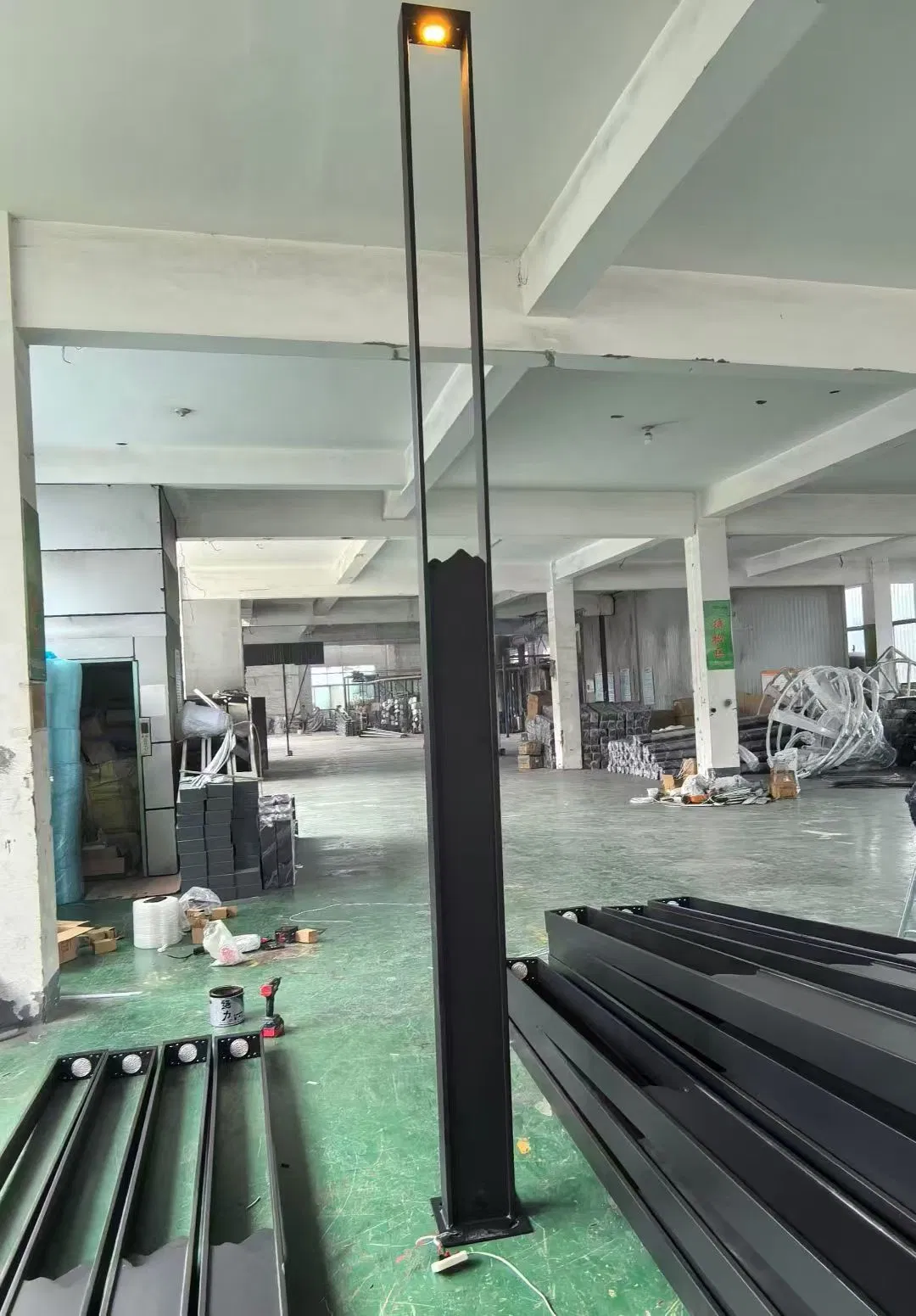 Smart Light-Controlled Courtyard Lamp Outdoor Solar Automatic Lighting Garden Lamp