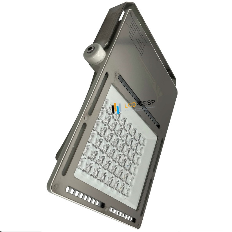 High Efficiency Stainless Steel Marine-Grade 200W IP67/IP68 Narrow Beam Marine Deck and Fishing Boat LED Floodlight Equivalent to 1000W Xenon Metal Halide Lamp