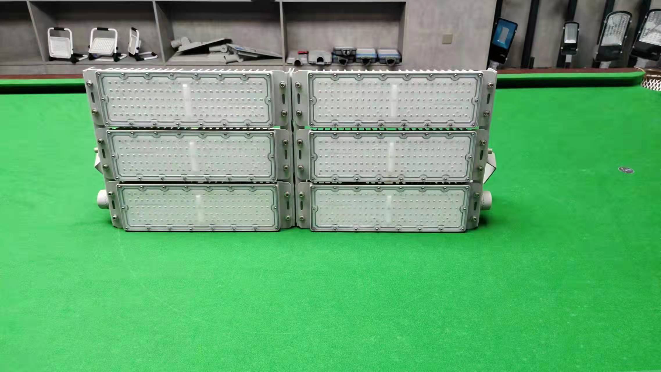 HIGH CLASS High Brightness IP67 Stadium Basketball Court 100w 200w 300w 400w 600w 800w Led Flood Light